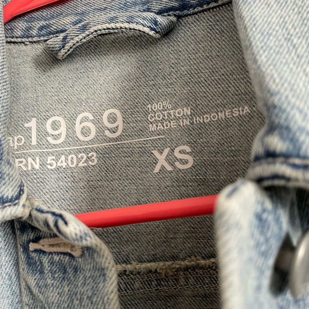 Gap Jean Jacket - image 3